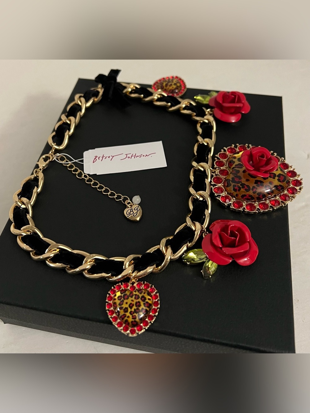 Betsey Johnson Gold-Tone Chain Necklace with Red Roses and Leopard Heart - Picture 4 of 16